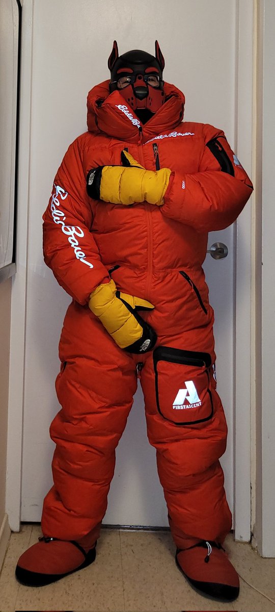 waraulion's tweet photo. First time wearing the new Eddie Bauer Peak XV down suit. It was very warm inside. :) https://t.co/AxhdNKZCFK