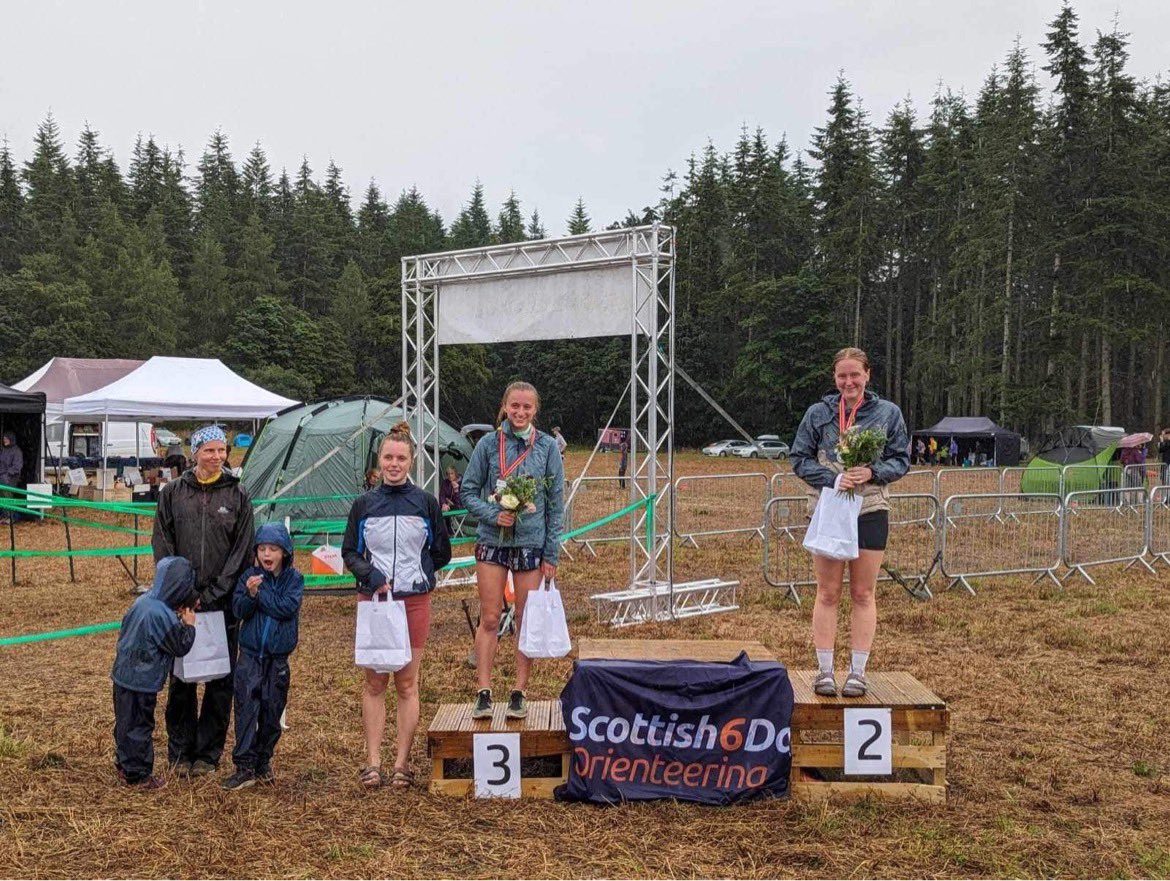 Congratulations to our WRE podium places today:
Men: 🥇Matthew Gooch, 🥈Peter Hodkinson, 🥉Graham Gristwood, 4th-6th Sasha Chepelin, Thomas Wilson, and Euan Tryner
Women: 🥇Julie Emmerson, 🥈Niamh Hunter, 🥉Mairi Eades, 4th-6th Emma Wilson, Tamsin Moran, and Helen Bridle