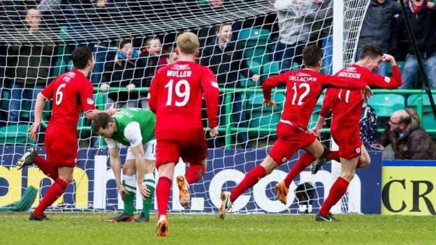 <a href="/grantieanderson/">Grant Anderson</a> <a href="/RaithRovers/">Raith Rovers Football Club</a>  We have a game at Easter road on the 20th aug grant , mind keep the date free we might need you again 😂😉🔵⚪️⚽️