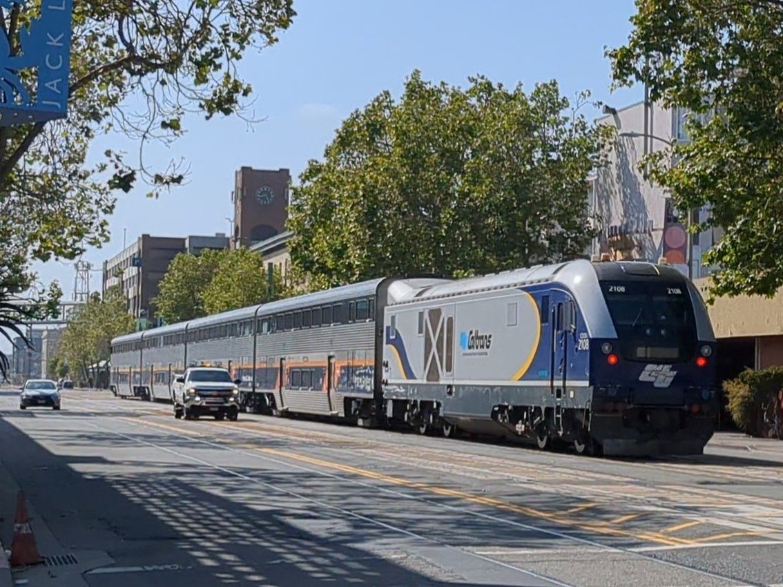 なかゅき tweet media