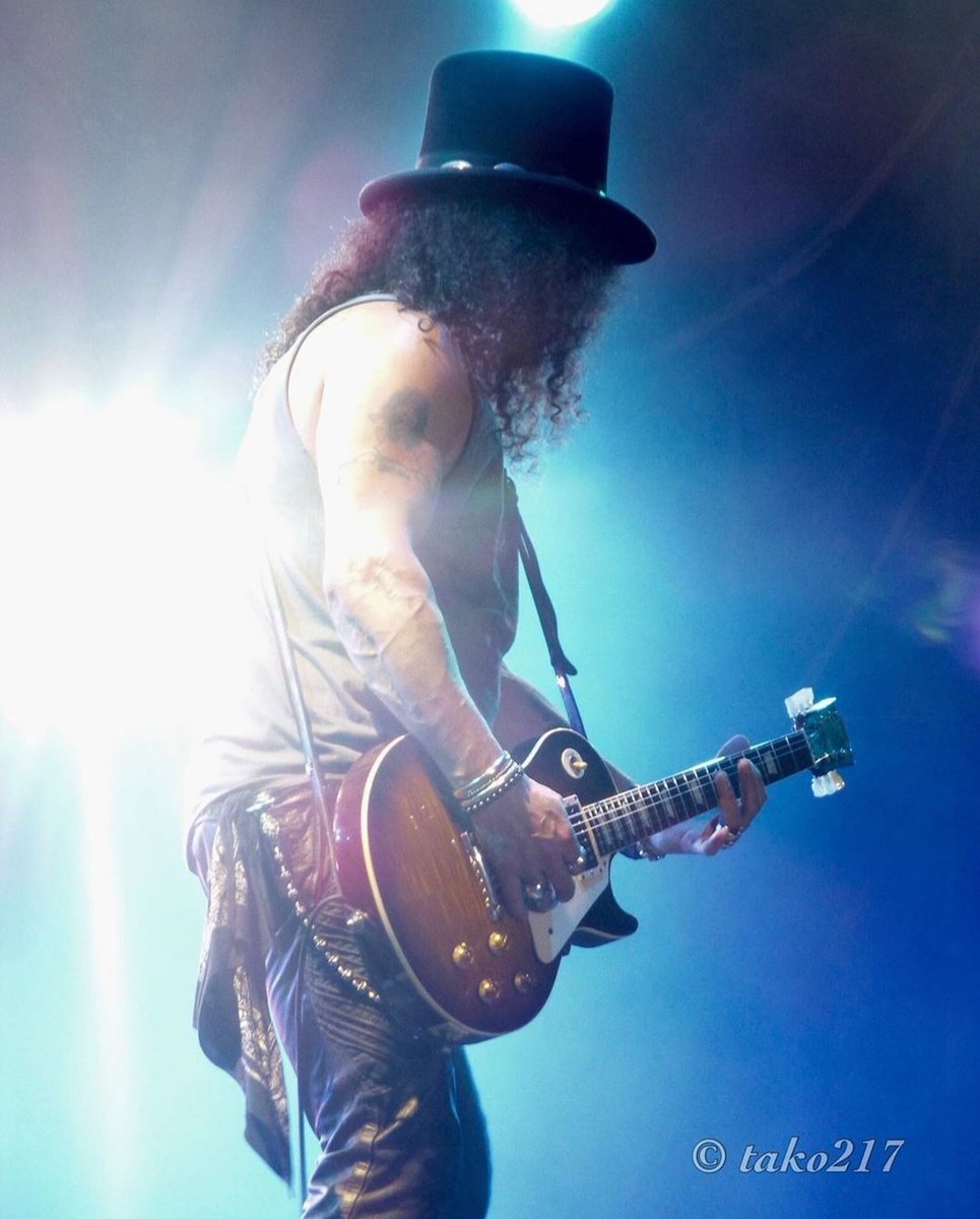 A great week for y'all! 🎩

#Slash