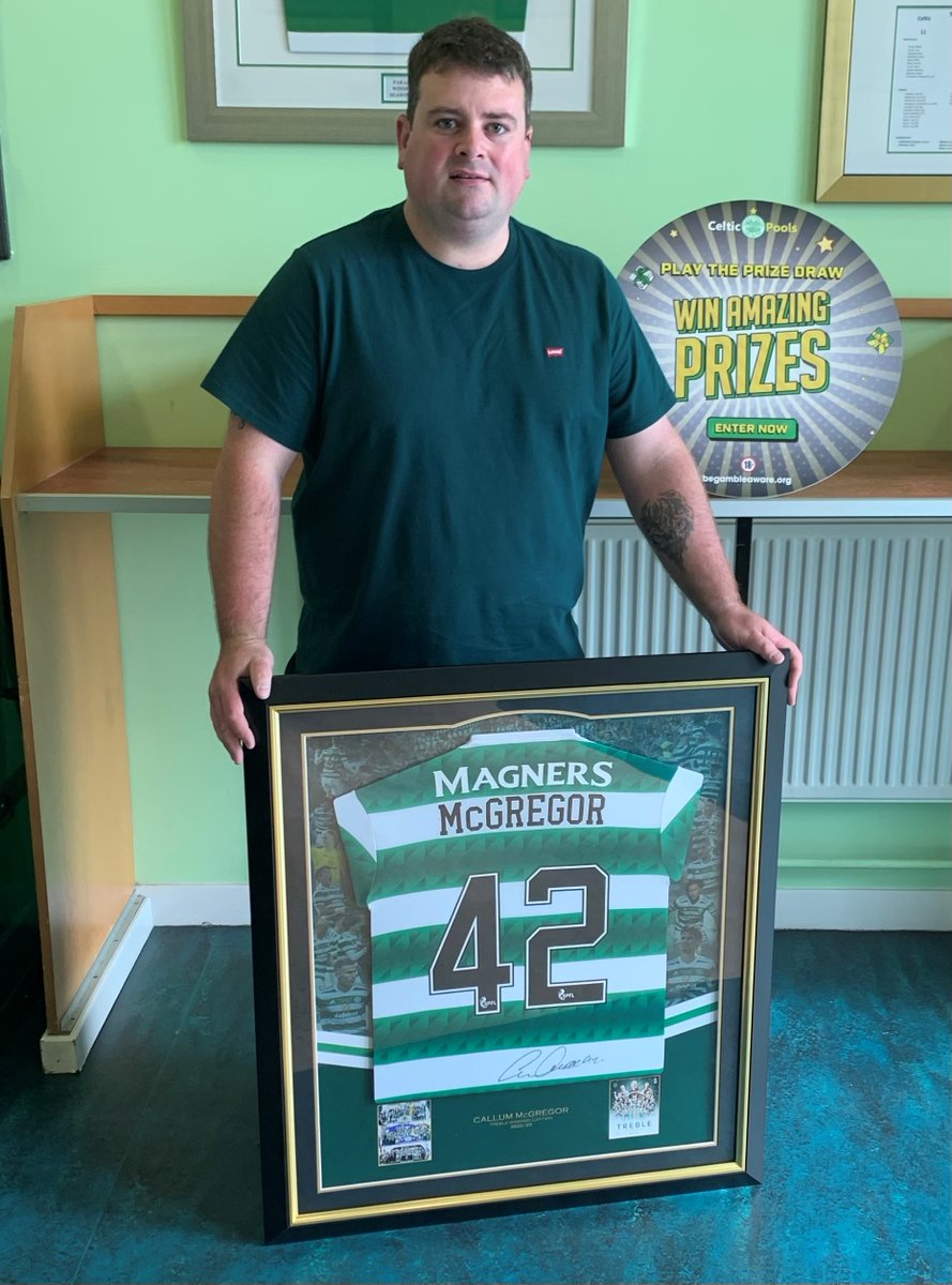 Prize Draw Winner Michael Kernohan of Erskine was at Celtic Park and picked up the Signed Treble Winning Captain Shirt! 📷