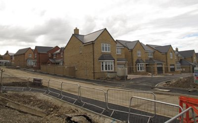 MineralProduct's tweet photo. SUPER-SQUAD: Govt plans to invest £13.5m in a #supersquad of planners needs to extend to #mineralsplanning rather than focussing on Investment Zones. 

It underlines the frailty of an over-stretched #planningsystem: https://t.co/fPllVjAejH

@luhc @RTPIPlanners @ThePlanner_RTPI https://t.co/Ibz9kPUsxL