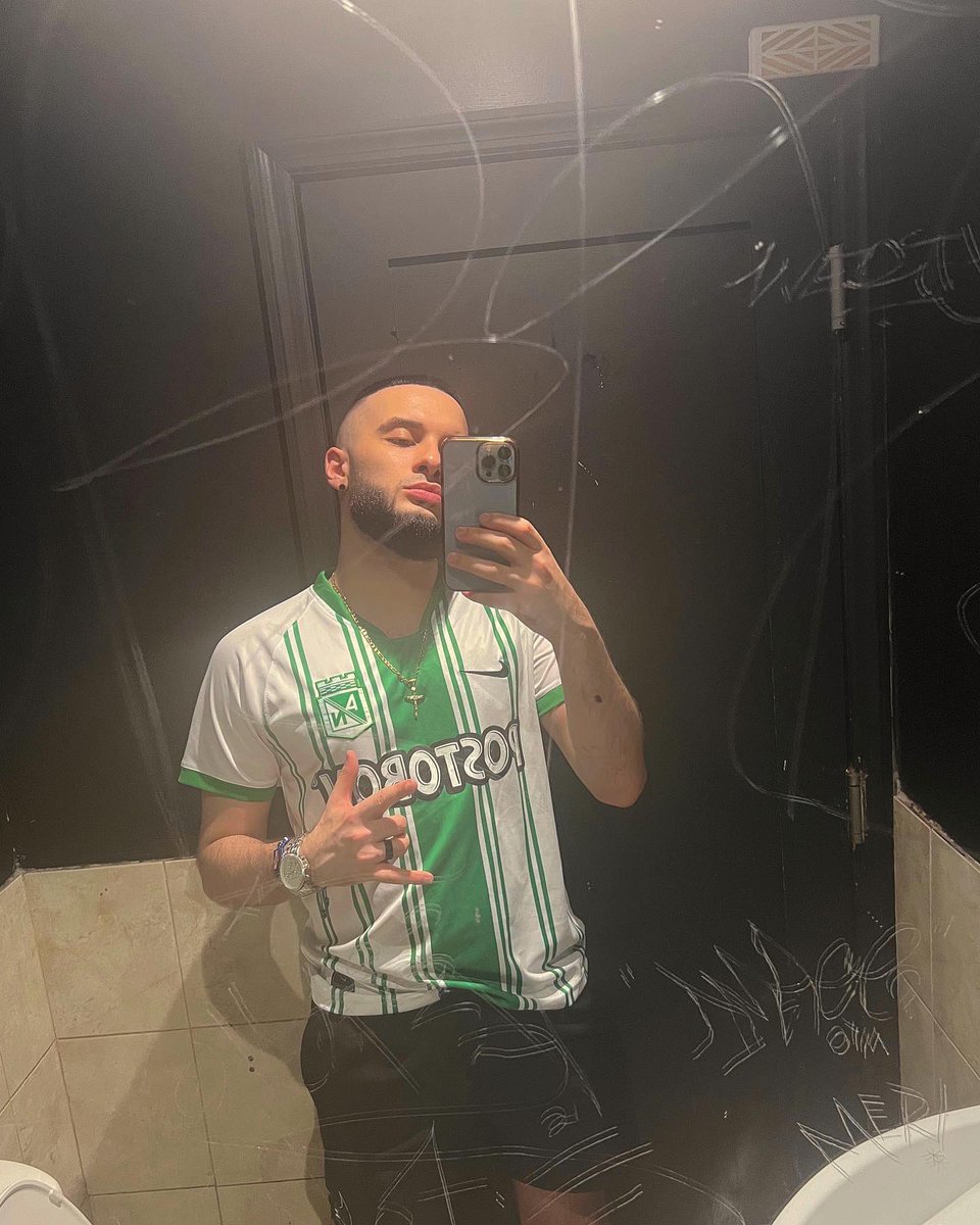 louisjcx's tweet photo. https://t.co/96CNmZZ5q4