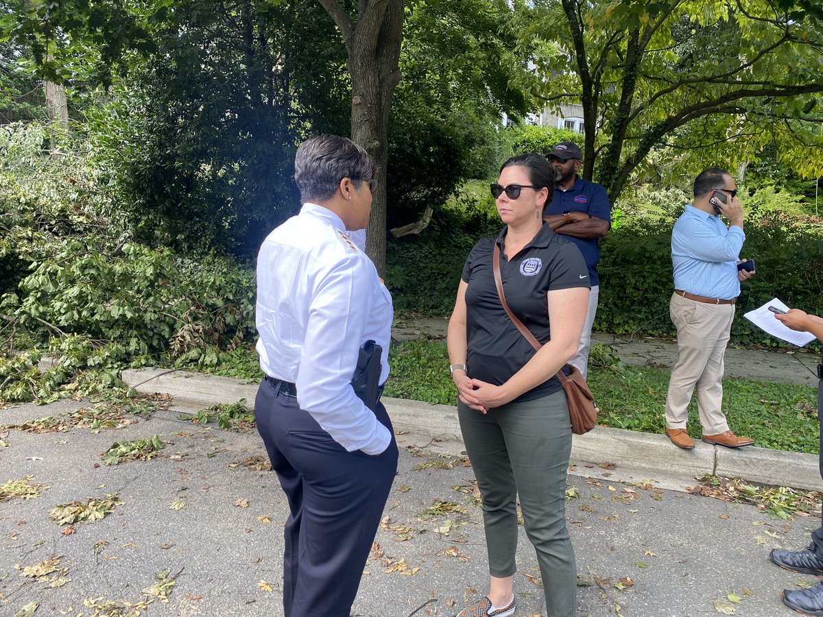 DCPoliceDept's tweet photo. RIGHT NOW: Acting Chief Pamela Smith and Assistant Chief Morgan Kane join @MayorBowser, @SafeDC, and other city agencies to assess storm damage on the city’s northwest side. https://t.co/g3Ug4CbGJa