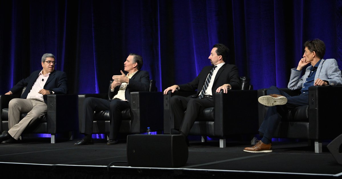 OmdiaHQ's tweet photo. Hotly anticipated at this year’s #OmdiaAnalystSummit at #BHUSA is the full Analyst Panel session where our industry-leading experts will discuss how organizations are addressing economic challenges while driving improved #security. Register here to join! https://t.co/xEKNISh0GL https://t.co/nf6H84Hwt0