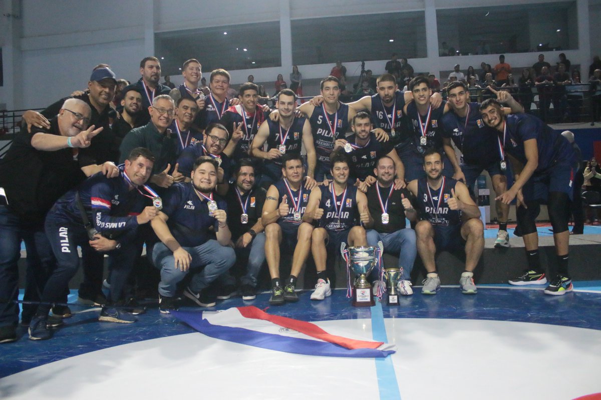 cpb_py's tweet image. 📸 El equipo de la Asociación Pilarense de Básquetbol

Campeón del Campeonato Nacional de Federaciones 🏆🇵🇾

✅ Primera Masculino
📍Asunción 2023

#CPB #CNF2023