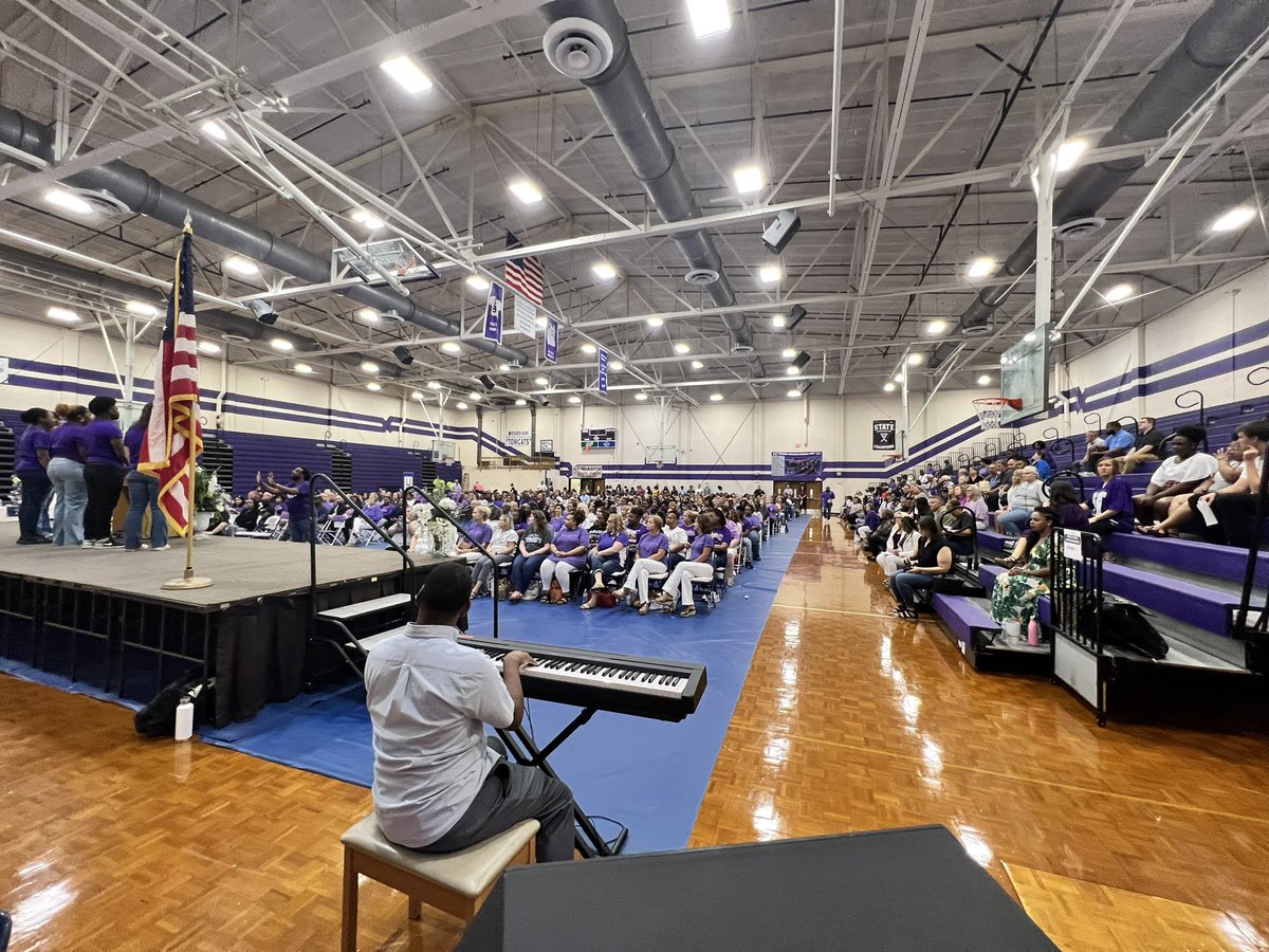 Ready. Set. FORWARD! We are excited to welcome back our HCS schools &amp; central office staff for the 2023-24 school year! 

#HCSForward
#HaywoodRePRESENT