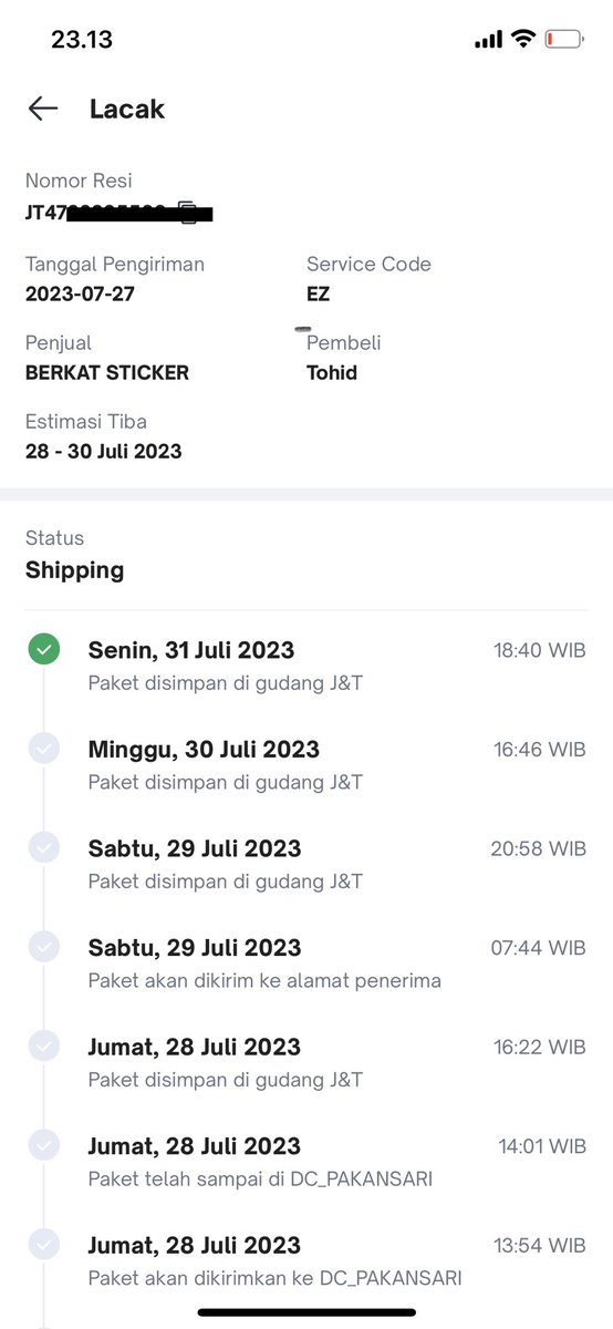 herry_dw's tweet photo. @jntexpressid Min tolong bantu bebaskan paket kami 🫣
Kasihan dia kedinginan dri hari jumat (4 hari) di gudang J&amp;T.

😂😂 https://t.co/Xt9XiJLK1C