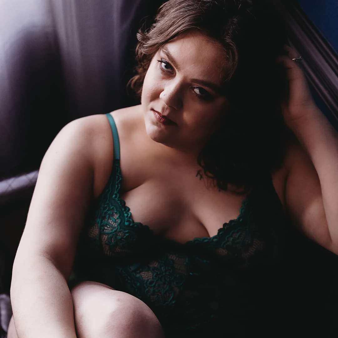 BrittanyHufford's tweet photo. #NewProfilePic #boudoir #thirty #thirtyandthriving 

📸 @SoundSnapPhoto https://t.co/6ZgiZPlWlc