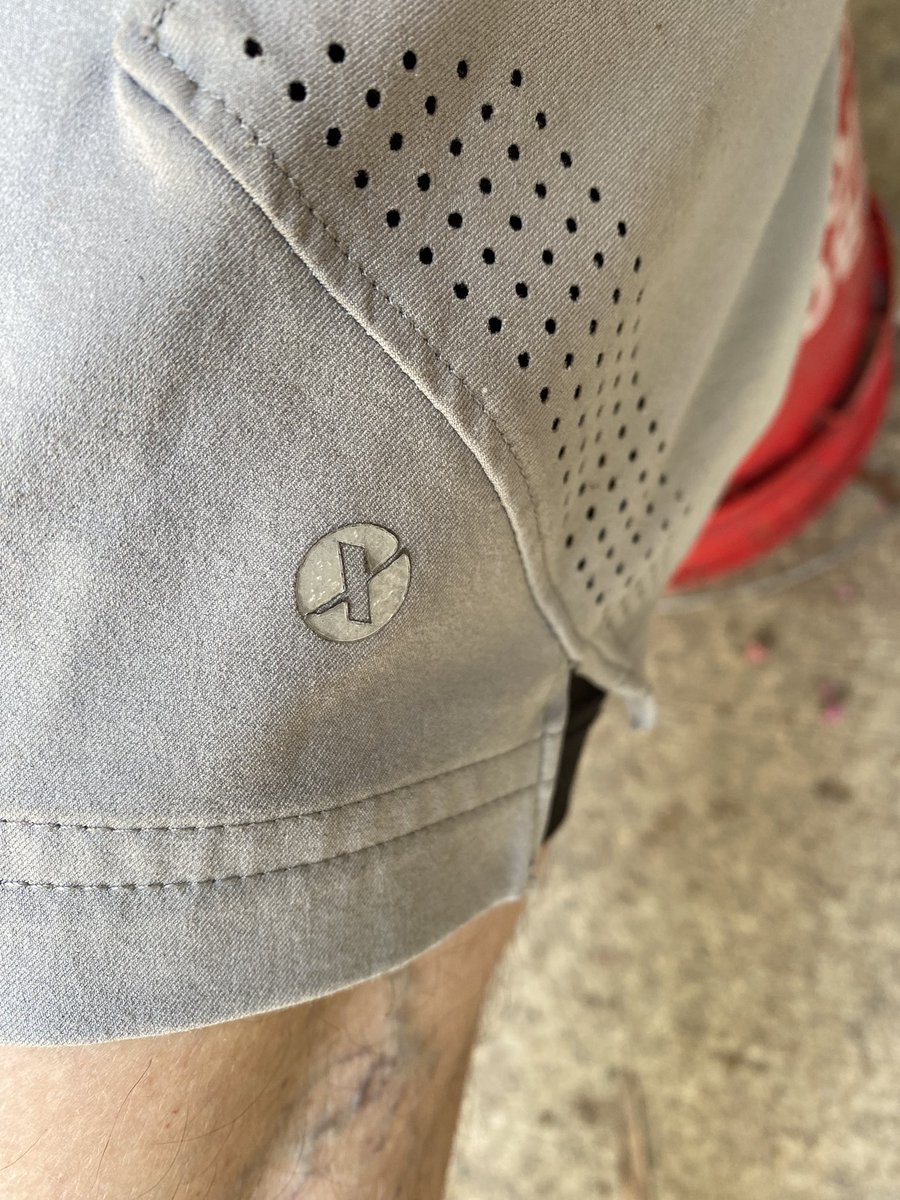 AlCostello_'s tweet photo. @elonmusk did you check with xersion clothing? https://t.co/YDIdCHexLT