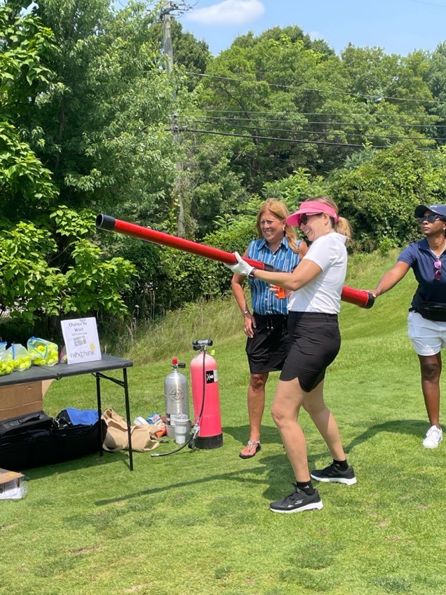 Softtek's tweet photo. Part of our amazing team participated last week in the 'Golf Classic Fundraiser' organized by the Michigan Council of Women in #Technology Foundation (#MCWT) to support the growth of #FemaleTech talent 🏌💻
#MCWTGolfClassic #WomenInTech #Softtek https://t.co/zB2N7dfIAT