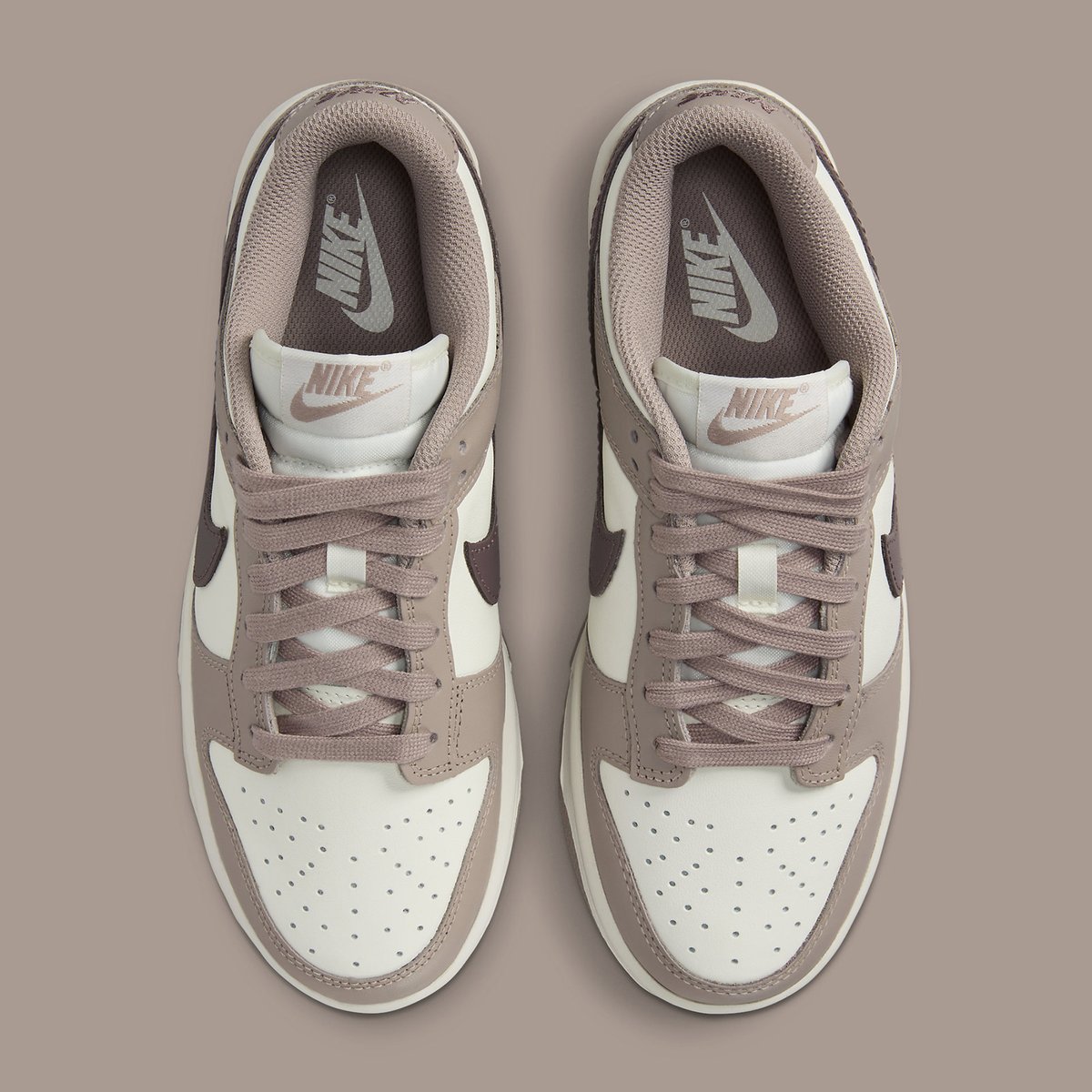 houseofheat's tweet photo. Y'all digging the "Diffused Taupe" Dunks? 🤷🏽‍♂️

SEE MORE: https://t.co/Qjzozsv7us https://t.co/tyaxi28aXf