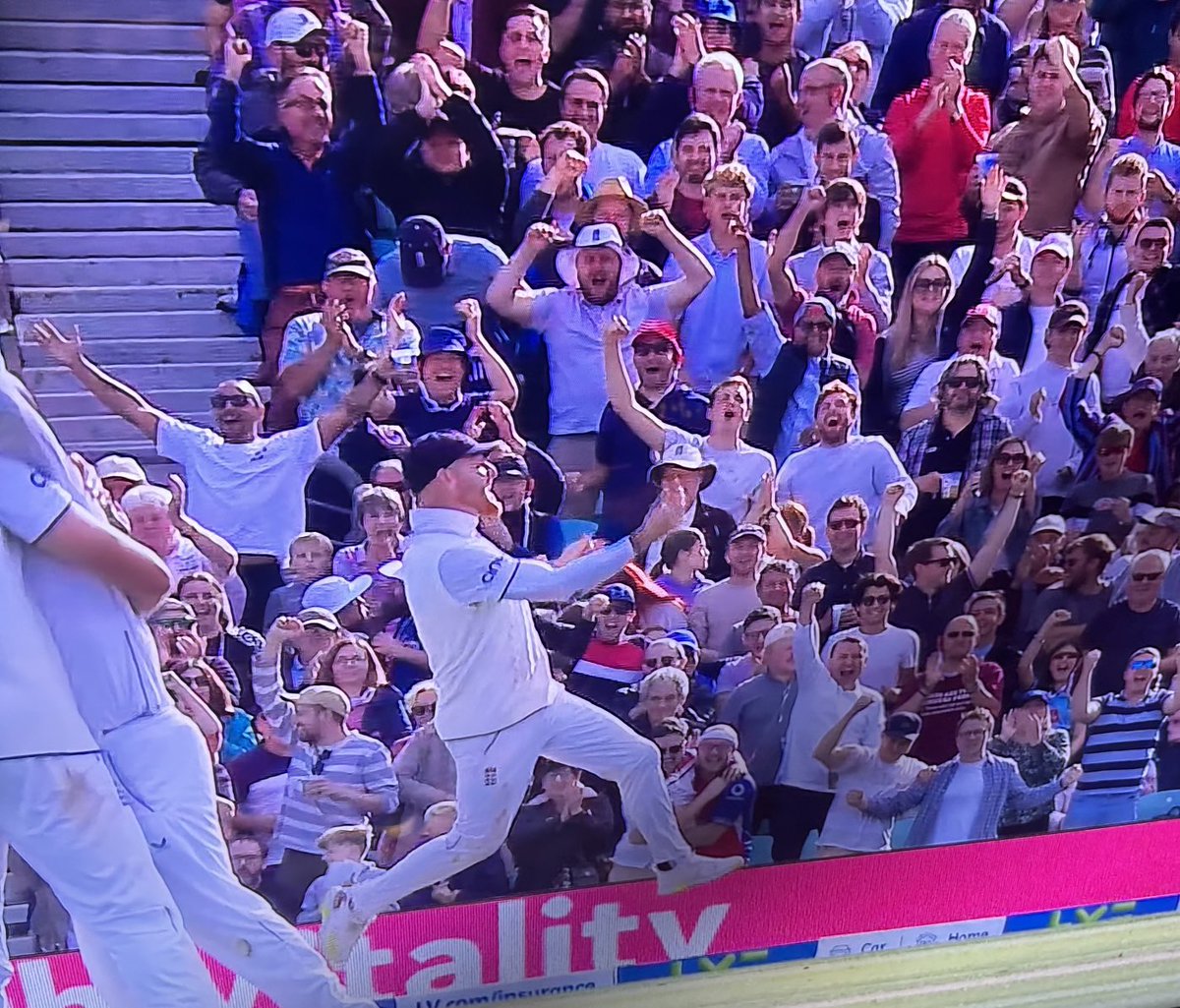piersmorgan's tweet photo. BOOOOOOOOOOOOOOOOOOOOOOOOOOOOOOOOOOOOOOOOOOOOOMMMM!!!! 8 down! Captain Fantastic does it again.. ⁦@benstokes38⁩ https://t.co/QwxI4q3DYN