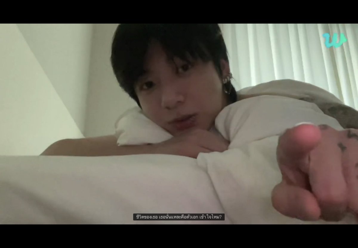 ⋆ 시왓 ໒꒱ིྀ tweet media