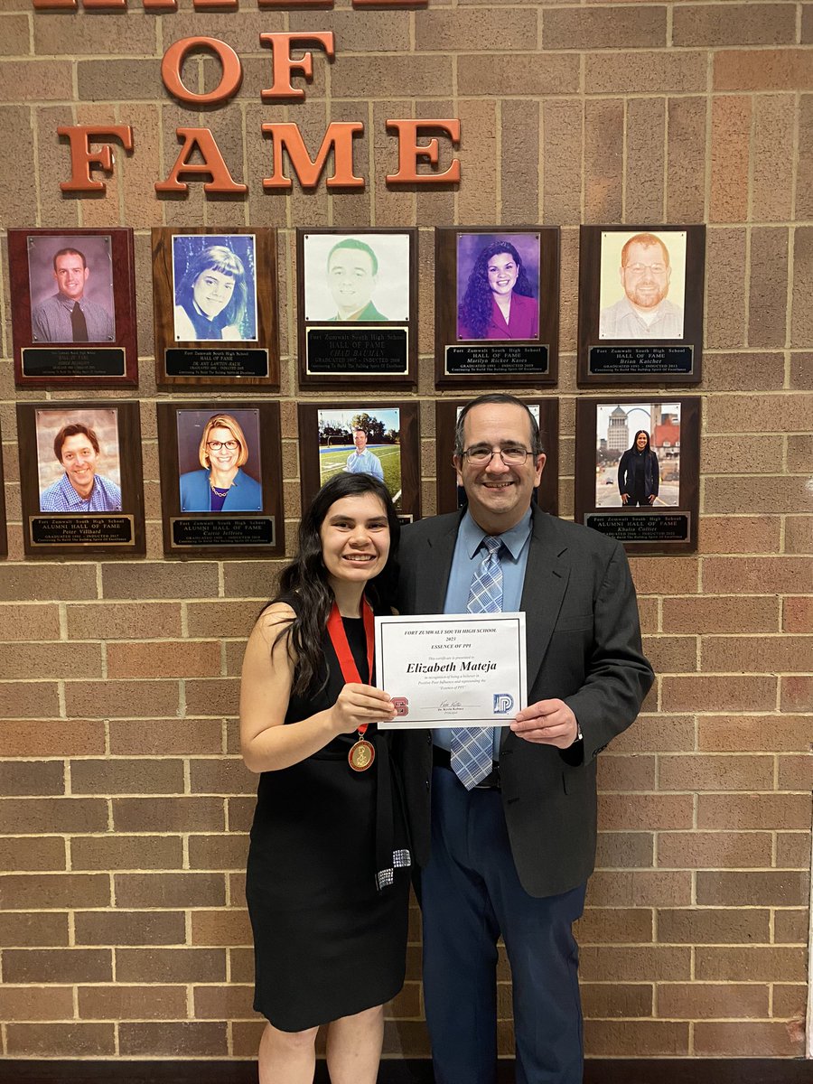EllasLemonade's tweet photo. @RdTrpsRtsRoyals @FOX2now Mr B, @RdTrpsRtsRoyals  it was such an honor 2 be your PPI Representative. You are an amazing teacher &amp; I do this 🍋 stand because of teachers like U. @TimEzellTV  @BethAllenFZSD  @FZSDHR  @stlouisambush  @StephanieGarli2 @ArchCityMedia @TheLeaderinMe  @reneknottsports https://t.co/tlcIjlYYmt