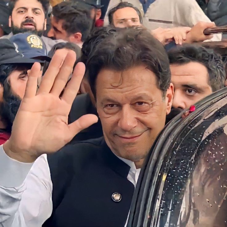 🍁 تحریک انصاف کے ایکٹیو کارکن ایک دوسرے کو فالو کر کے فالو بیک لازمی دیں۔
🍁 اس ٹویٹ کو لائیک اور ری ٹویٹ کرنا مت بھولیں۔
<a href="/nafisaOffical/">Nafisa 🇵🇰🤝🏻🇵🇸</a>
@PTI22222
@ahmed441996
<a href="/Pk50K/">Saher</a>
<a href="/khan2O23/">Libra</a>
@ItxMa_
<a href="/iamArslanawan/">Muhammad Arslan</a>
<a href="/Malikjaved40322/">Malik javed</a>
<a href="/_Syed_Ali_Raza/">Ali Syed</a>
@H_IK47
<a href="/rafaqatbhatti4u/">rafaqatbhatti</a>
@Rajnii205