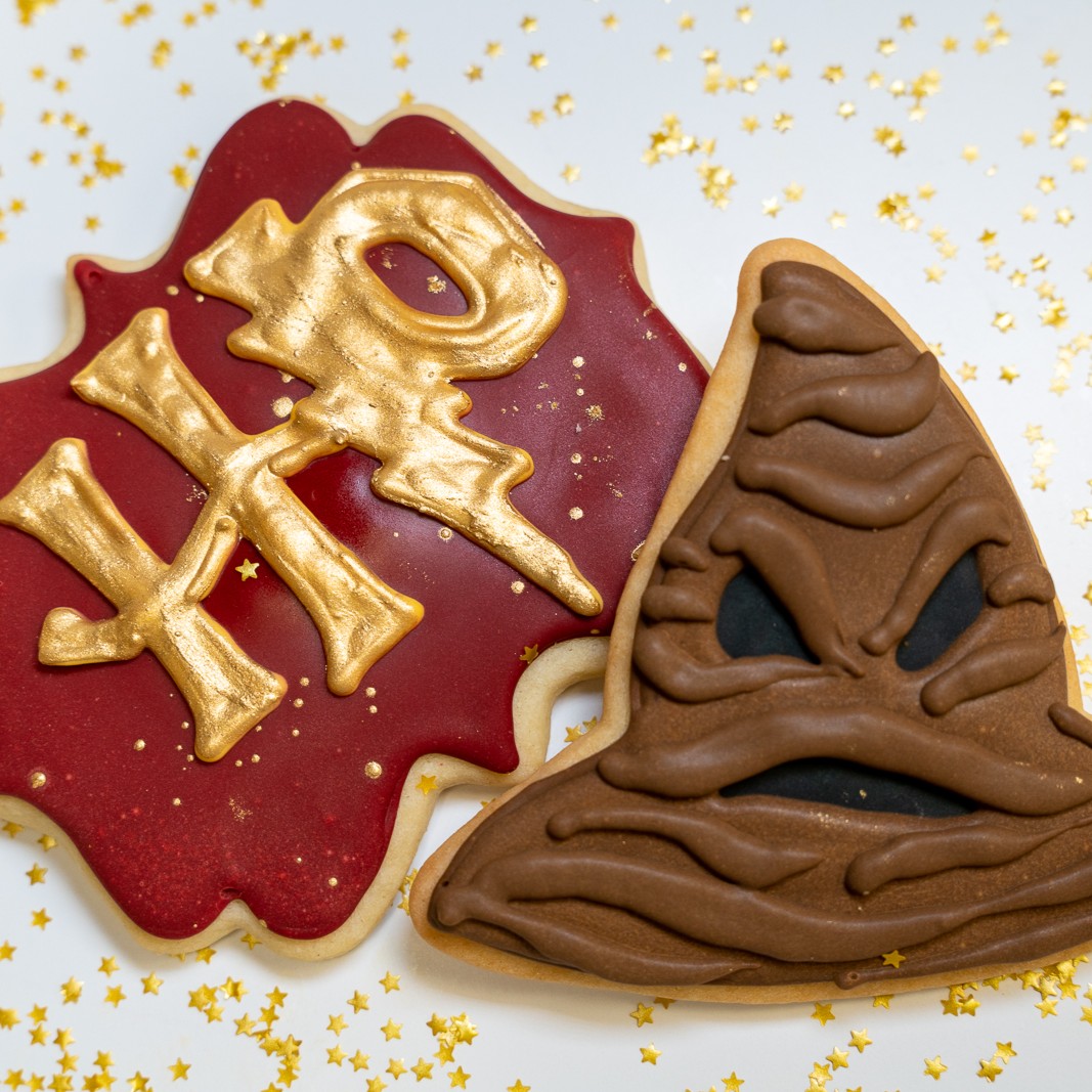 DessertGallery's tweet photo. Wingardium Leviosa! ⚡ Any true Harry Potter fan will know that his birthday is on July 31. Grab some themed Hand-Decorated Butter Cookies from the Café to celebrate! https://t.co/OT5CnSKG7T