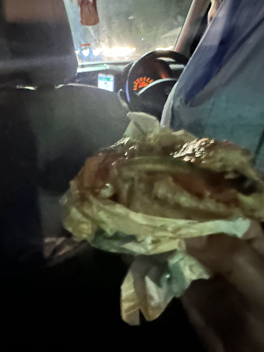 karanzg's tweet photo. @SubwayIndia looks like your India CEO should be fired immediately, who’s sleeping like a SubFuck ‘PIG’ @SUBWAY @SUBWAYCanada @SUBWAYArabia @SubwayBrasil @SUBWAY @NYCTSubway @thesubways who’s neither bothered to have any customers’ support in India, nor bothered for veg/N.veg https://t.co/1GseNRlopS