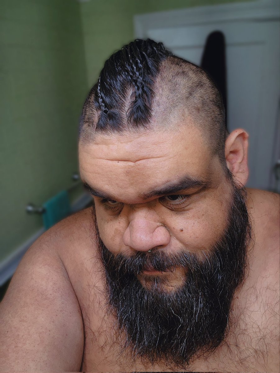 spacebear84's tweet photo. Been trying something new with my #hair since it's long enough to do little #braids but not long enough to do a full on #viking braid.
#gay #bear #chub #nerd #geek #gaybear #gaychub #gaynerd #gaygeek #geekbear #nerdbear #thicc #chubbybear #vikingbraid https://t.co/JscbrHZMhA
