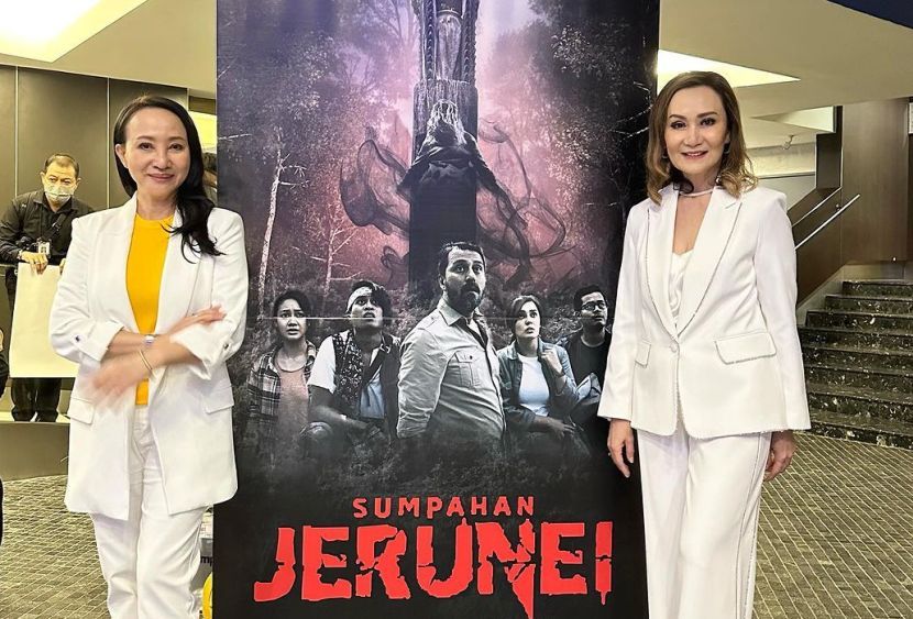 icebergKL's tweet photo. "RM1m in 4days"; congrats Nancie, Wendy, Jason, Bront etc...Thanks for having us be part of Team Jerunei's box-office success here in MY and hopefully, this sparks more blockbuster rollouts around the World! https://t.co/SBkpCS6dEx