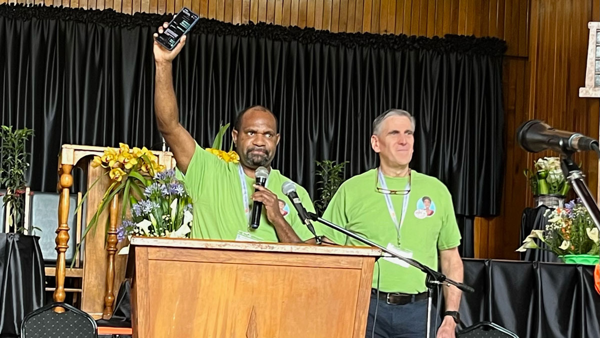franzsoficial's tweet photo. Papua New Guinea Launches Social Messaging Tool https://t.co/Vk5rxMOeJy https://t.co/IADQLn7Bef