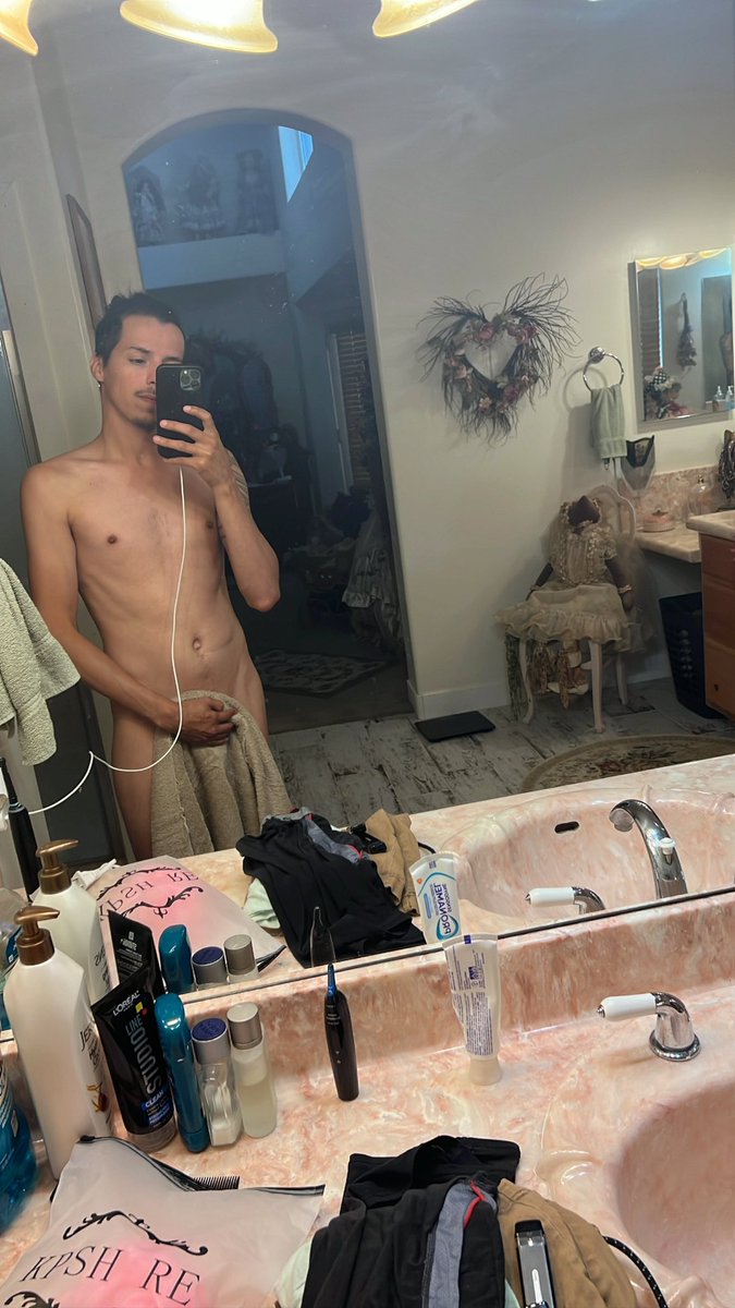 patrick121590's tweet photo. Shower time on this hot day!!!
Wanna see more onlyfans in bio 
😈😜 https://t.co/IaoRCiDglM
