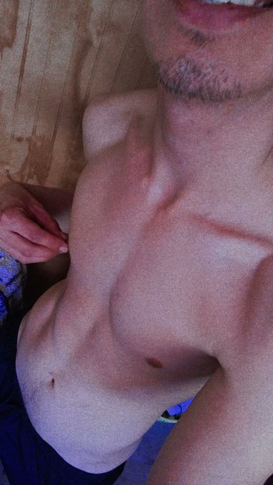 Feliz lunes a todos 😚 https://t.co/2YUyPnv4dD<a href="/tag/follow"class="tags"><span>#follow</span></a><a href="/tag/rt"class="tags"><span>#rt</span></a>