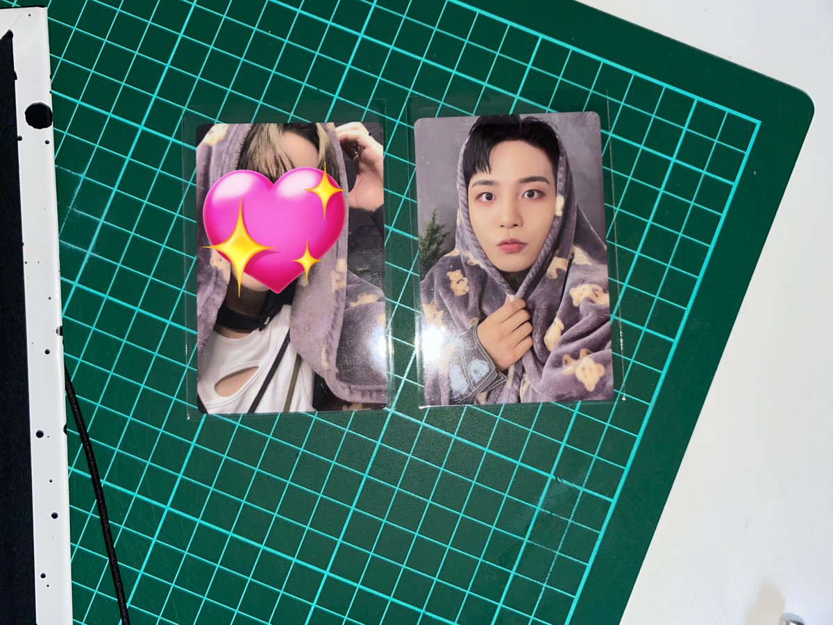 airplane tweet media