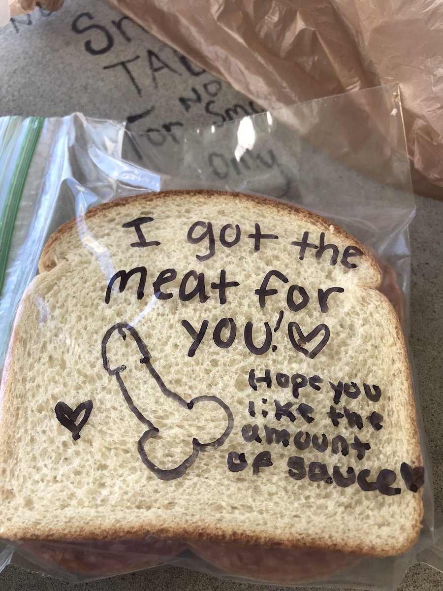 confusedvoight's tweet photo. Monday lunch note from my better half #lunchnote @knightart5 https://t.co/QWNEkalfJS