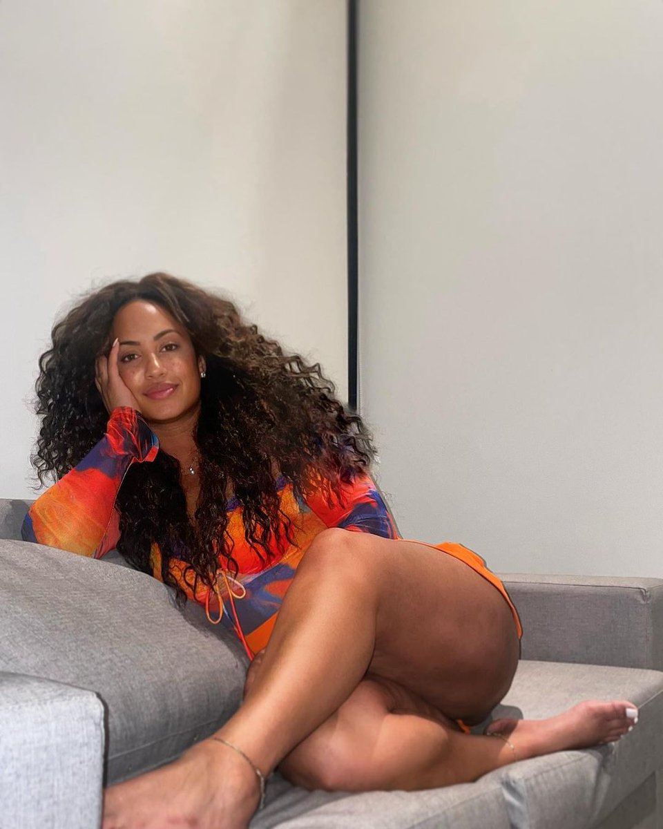 Aestheticthin13's tweet image. 🧡🧡