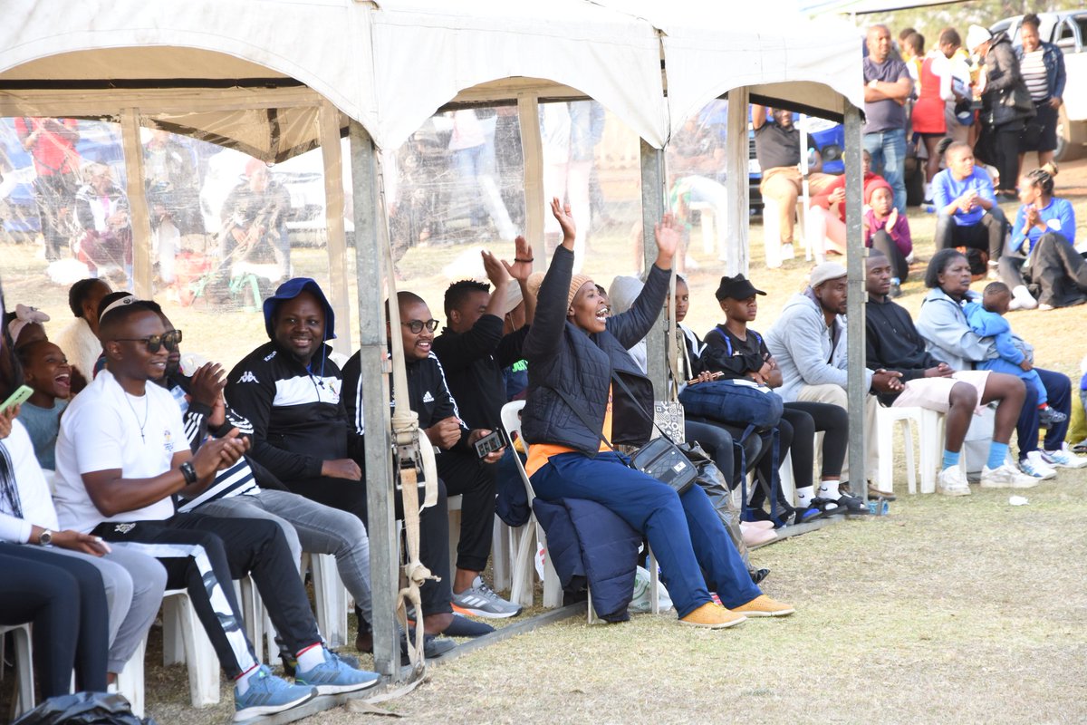 KznSuper's tweet image. Dundee showing what they have learnt from the #SparProteas #SheforHer 

#Kusekhayala as we finished 3rd PVA at The Oval Sport Grounds. It's been great its been Netball. Goodluck to Our Girls as they currently holding it down vs Trinidad and Tobago 🇹🇹. 

#NWC2023