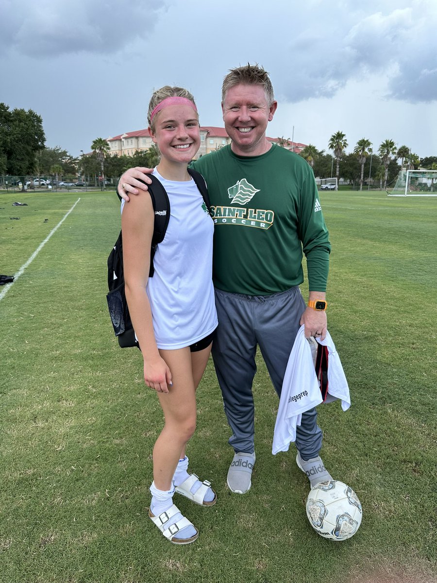 bellamickey24's tweet photo. Had a great time at the St. Leo soccer camp this weekend! Thank you Coach @GedSLU and all of the girls for an amazing experience! https://t.co/pvQloQZrdh