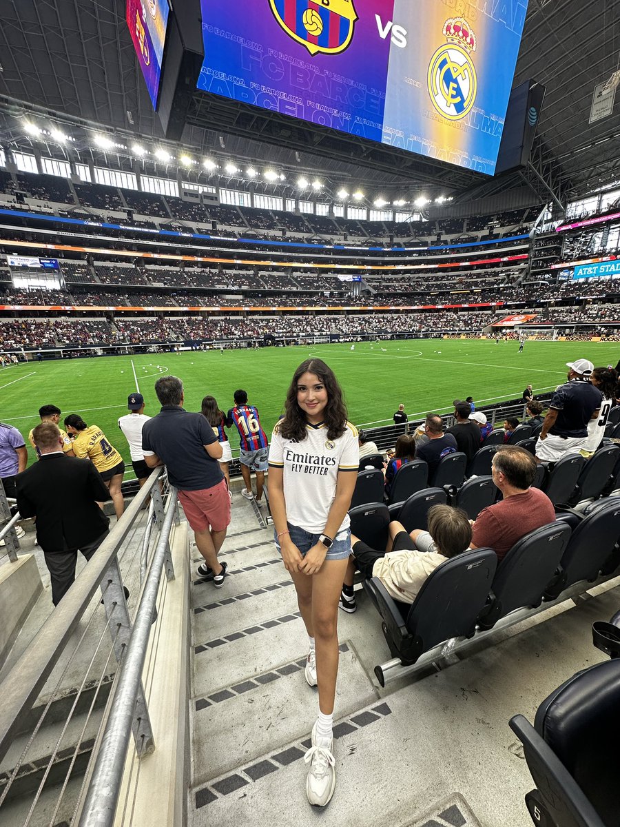 pusimoniwid's tweet photo. Madrid would’ve won if they would’ve let me play. https://t.co/g8rq788U55