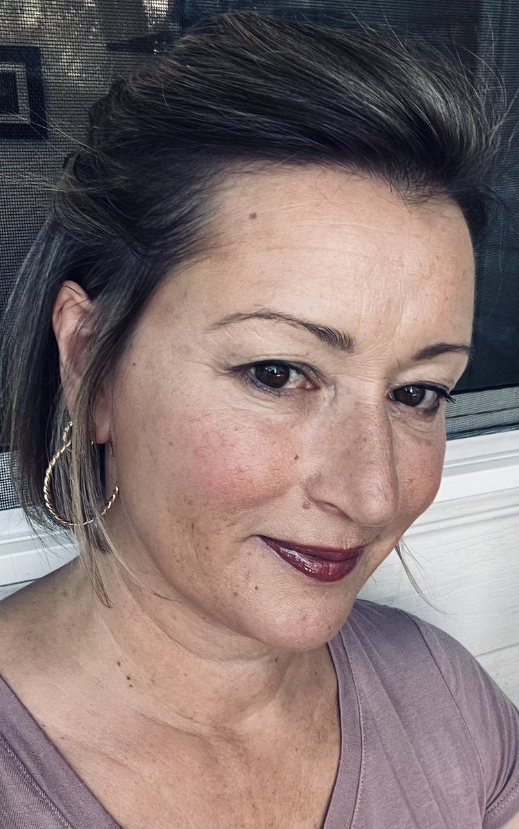 LSCinYegAB's tweet photo. This old and tired, 48 year old, ADHD bird is about to sit the final exam of her degree and is sick of thinking about hard things, but also kinda proud of herself. It’s been a journey. #ADHDChallenges https://t.co/ioMcmgvTqw