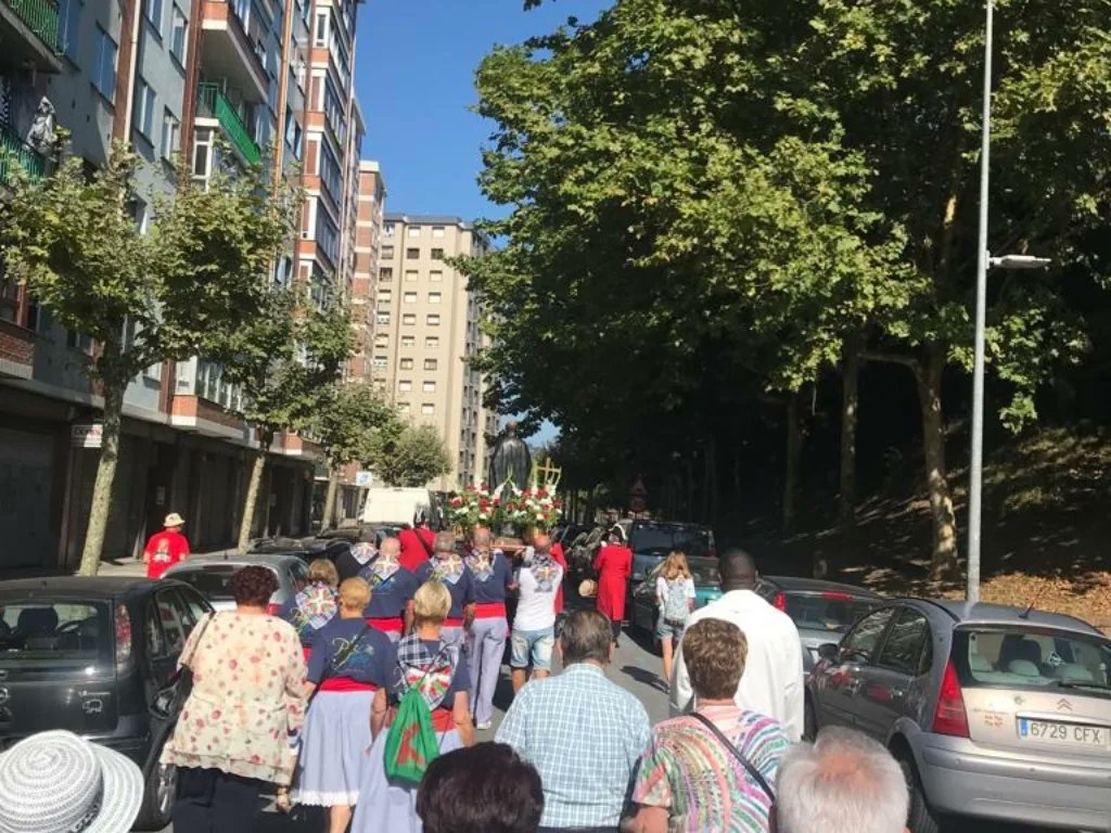 gorabarakaldo's tweet photo. Conmemoramos la festividad de San Ignacio en Retuerto con la conmemoración  de la misa en honor al patrón y otras actividades. 

@amaiadelcampoberasategi #alkatea #barakaldo @mikelantizar @davidsolla https://t.co/jBWLhnEtH8