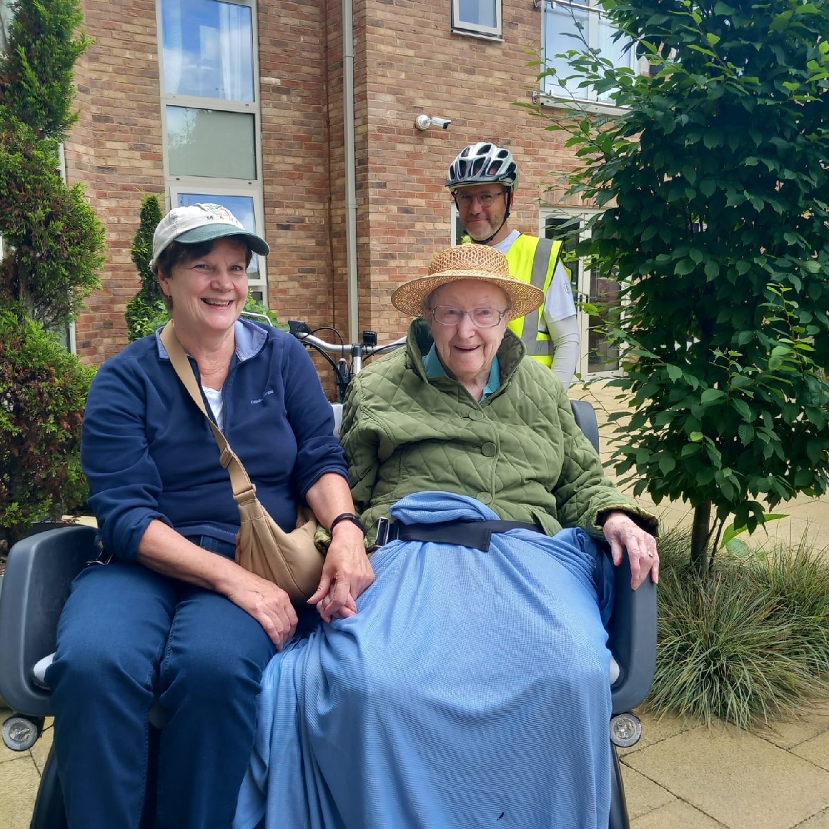 Priesty Fields Care Home tweet media