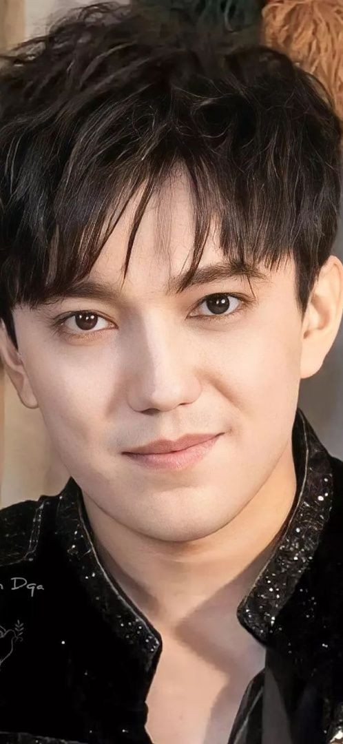 monica_valdi's tweet photo. @Lnda1904 WAITING FOR WEEKEND 🎶‼️
#NewMusicSoon
@dimash_official 🎼
No solo lo miro, sino que lo admiro 😍
#DimashInspiringVoice 🌅✌🏼
#Omir_Dimash #Together_Dimash #TheStoryOfOneSky
🎶🎧🎙️✨ https://t.co/6wyeceDiwh