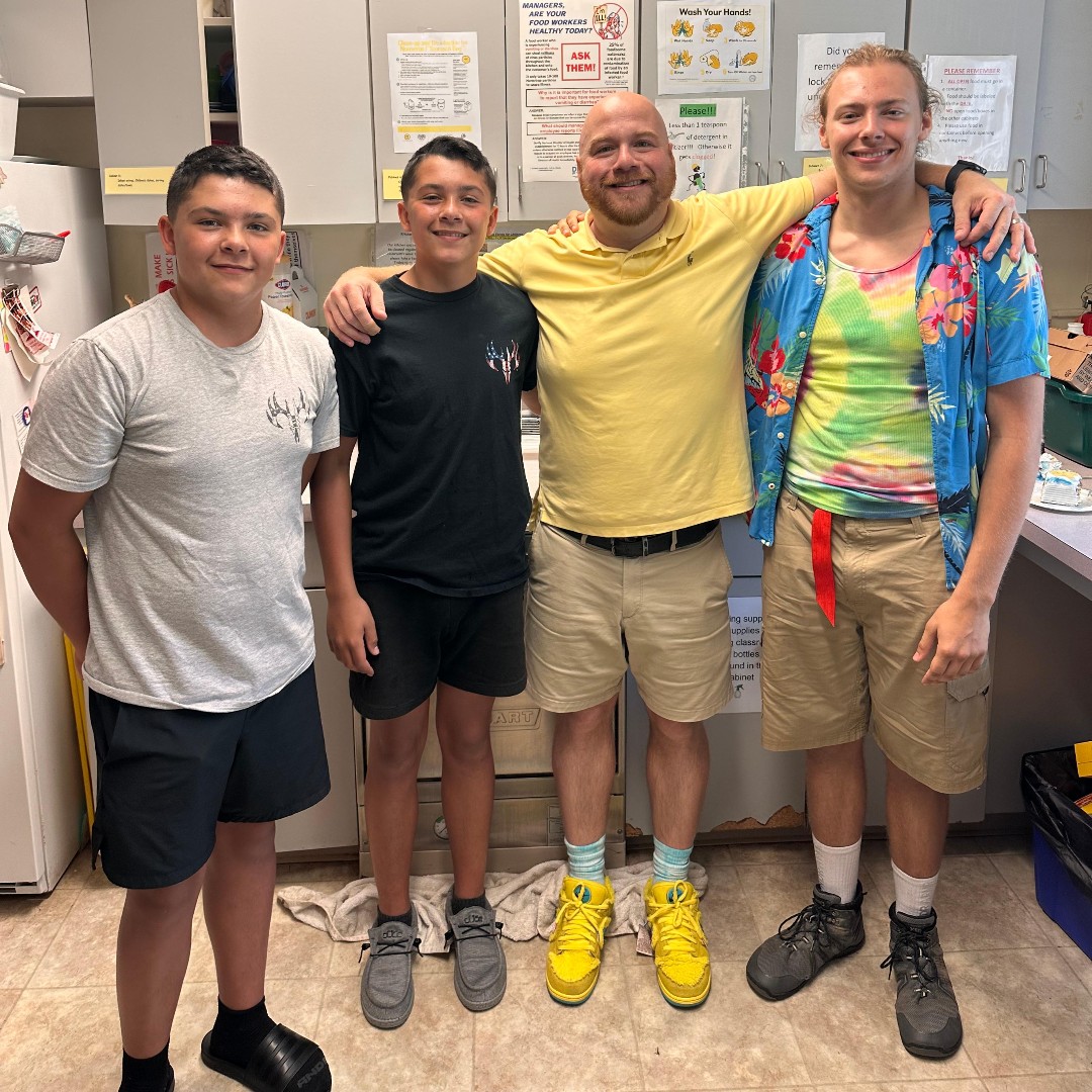 ChildFamilyCT's tweet photo. On Friday, we celebrated a CFA legend, Jeff Nicholas, site manager of the New London Day Nursery, who begins a new journey as Director of the before-school, after-school, and summer programs for Groton Public Schools. Join us in wishing Jeff all the best on this next adventure!! https://t.co/GJbIt4Fa1S