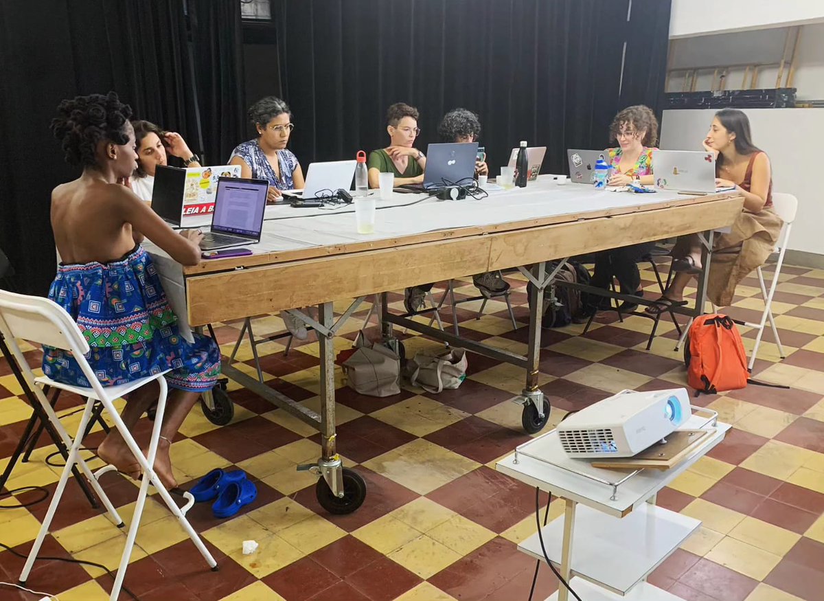 wikieditoraslx's tweet photo. Mais uma editatona realizada com sucesso! Estamos com o coração cheio depois da Editatona Transnarrativas Negras com curadoria de #LoloArziki, e apoio de Ruth Falcão, da Batoto Yetu, e Luan Okun, da #CasaTLisboa 💛Obrigada a todes por tudo! https://t.co/g7XXKhCdU0