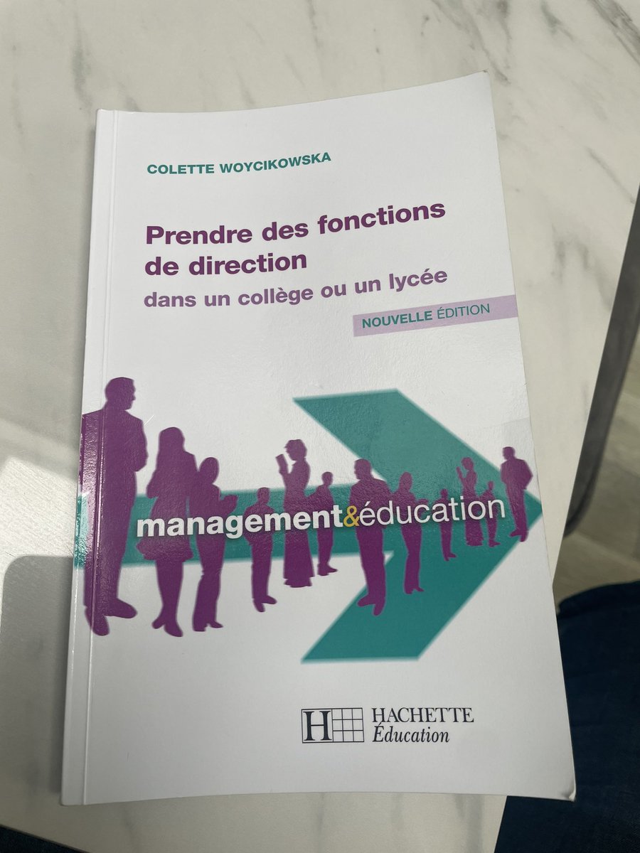 djaftat's tweet image. #PERDIR un métier à risque où l’on doit être capable de s’affirmer en 
👉Identifiant ses propres valeurs 
👉Reconnaissant son propre potentiel et ses propres limites 
👉Identifiant la manière de se comporter dans une situation à problème