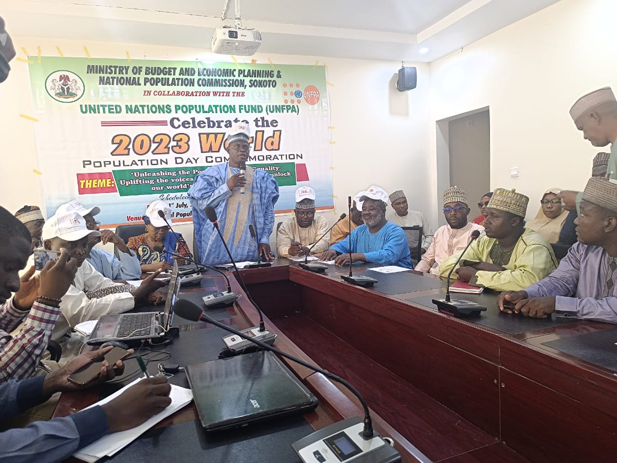 UNFPAKDSO's tweet photo. Press briefing in Sokoto for the 2023 World Population Day celebration, organized by the Ministry of Budget and Economic Planning in collaboration with the Ministry of Women and Children Affairs and the National Population Commission Sokoto, supported by @UNFPANigeria. https://t.co/X2xiJrWE6W