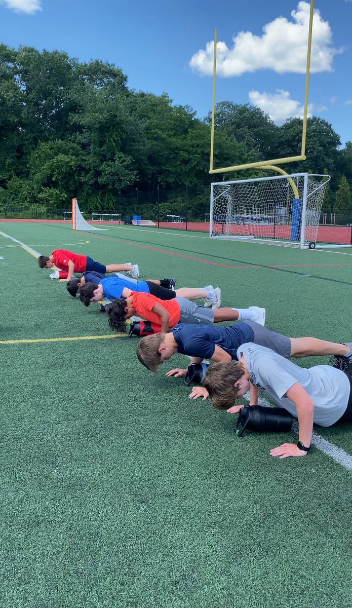 FHS strength & condo tweet media