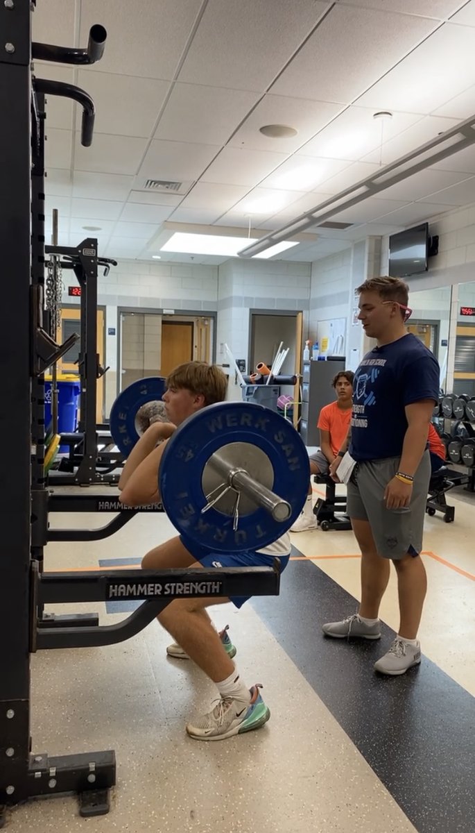 FHS strength & condo tweet media