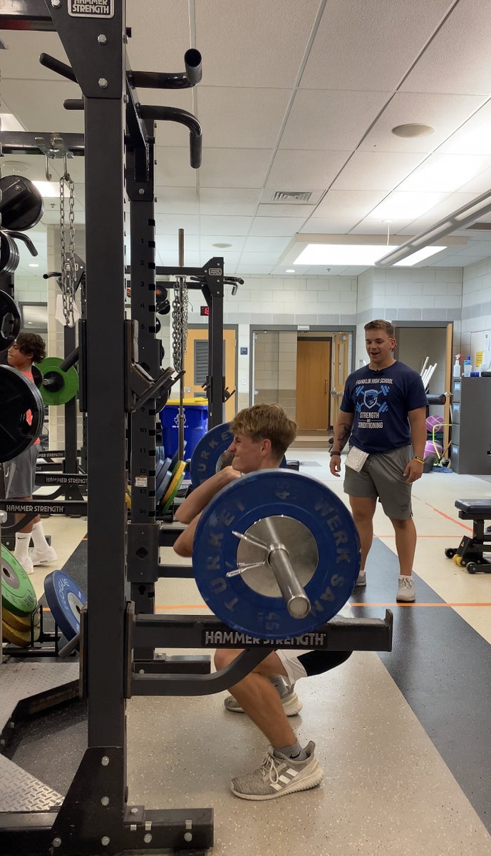 FHS strength & condo tweet media