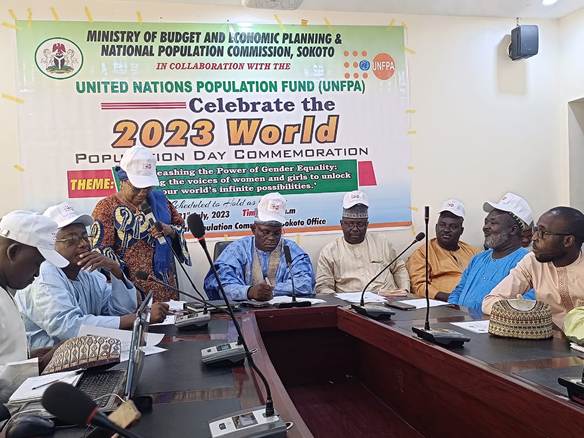 UNFPAKDSO's tweet photo. Press briefing in Sokoto for the 2023 World Population Day celebration, organized by the Ministry of Budget and Economic Planning in collaboration with the Ministry of Women and Children Affairs and the National Population Commission Sokoto, supported by @UNFPANigeria. https://t.co/X2xiJrWE6W