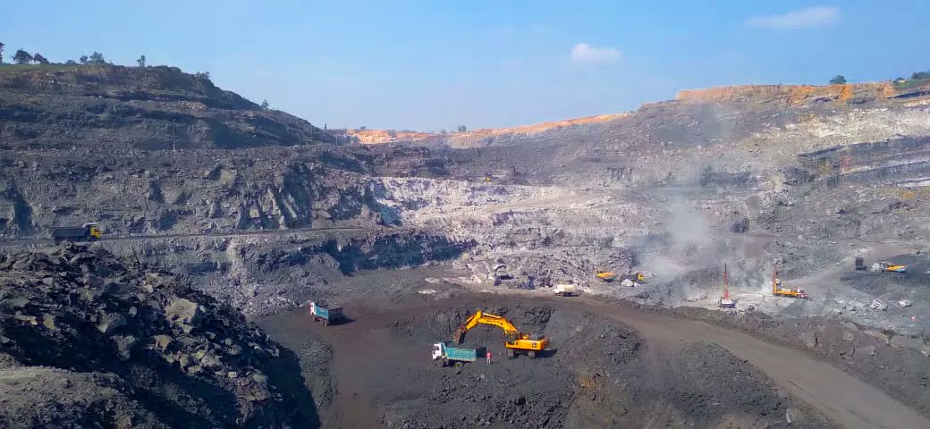 im_mining's tweet image. India's #PowerMechProjects has been awarded a huge Mine Development &amp;amp; Operation contract by @SAILsteel for the #Tasra #cokingcoal project located in the Jharia Coal Fields in #Ohanbad, #Jharkhand state. The mine will produce 4 Mt/y with a 28 year life tinyurl.com/yv5ax2hr