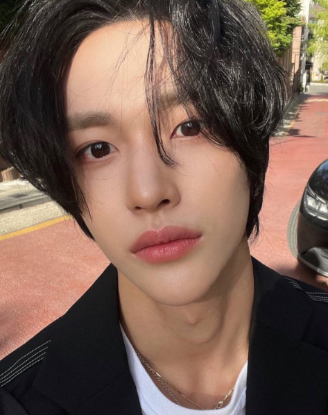 About Music on X: "Wonbin of RIIZE looks handsome in new shared photos.  https://t.co/WoEZcDz1mI" / X