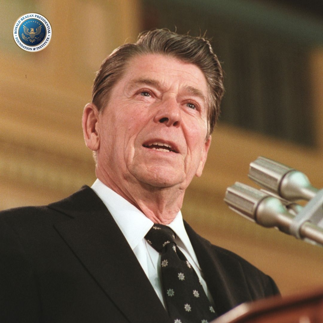 RonaldReagan's tweet photo. “Our country's best days are still to come, and with faith and courage, we can build a genuine opportunity society, a nation where all women and men have the chance to go forward just as far as their dreams and talents will take them.” #RonaldReagan #GreatCommunicator #Freedom https://t.co/hT2Vd1Y3zg
