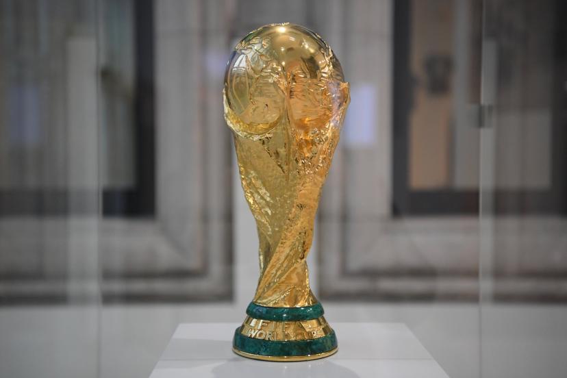 MhenniTV's tweet photo. 🚨COUPE DU MONDE 2022🚨

👉 32 équipes donc 32 joueurs

👉 Un numéro vous sera attribue pour le tirage au sort, les premiers seront les premiers a choisir

👉 Inscriptions ouverte sur mon discord section CDM

Rejoignez le discord si vous êtes intéressé https://t.co/KZl6KVxlPz https://t.co/oghBfqLq5u